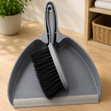 Dust pan set 